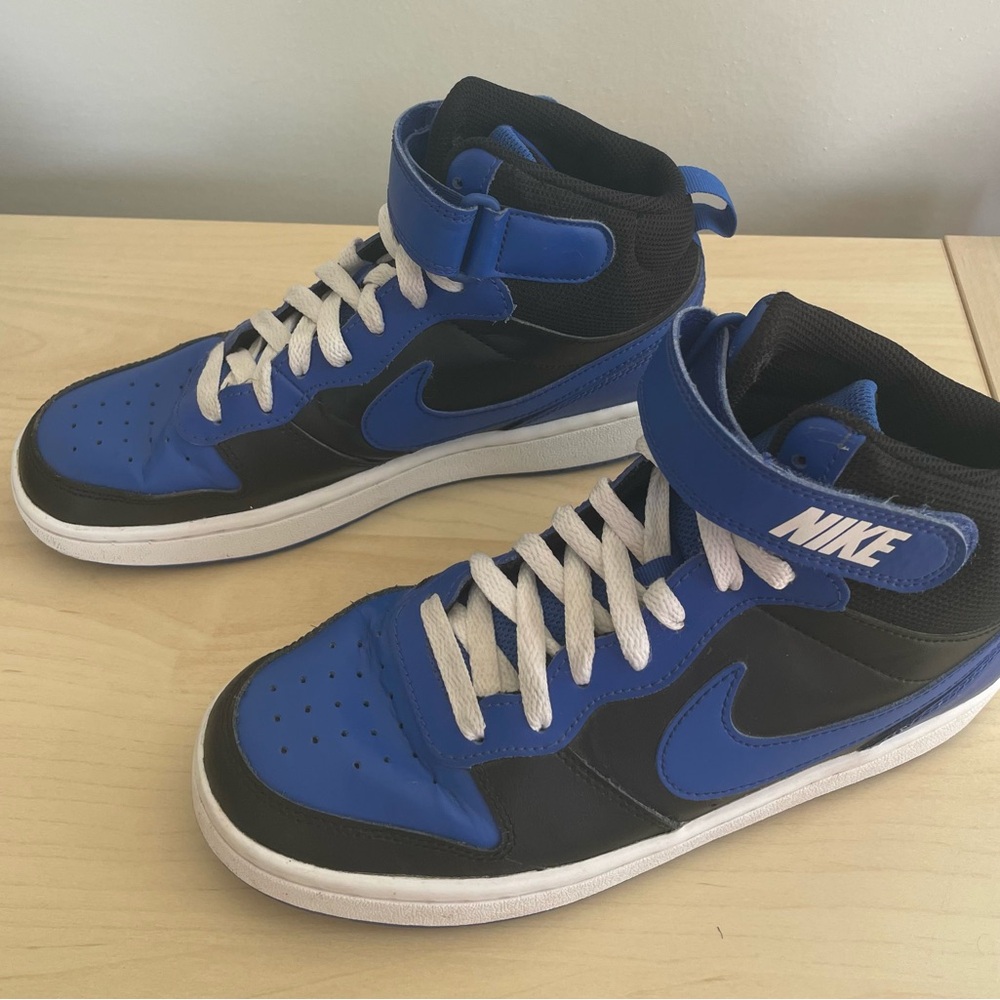 Nike Boys Court Borough Mid 2